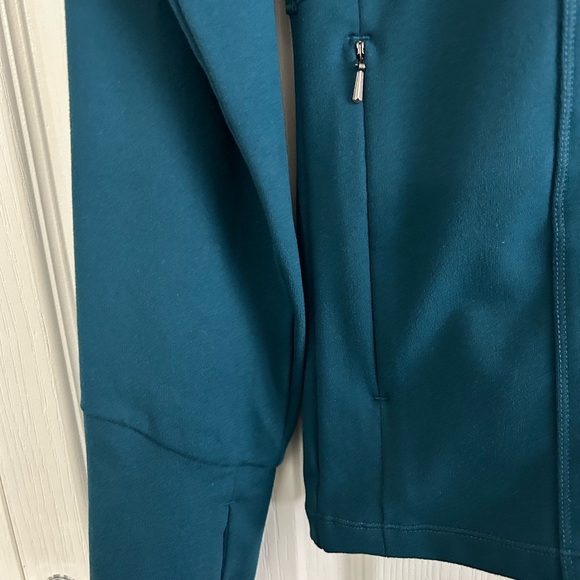 NWT Ellen Tracy Active Jacket - Picture 2 of 7
